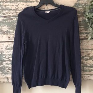 V-neck sweater